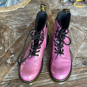 Dr. Martens boots new never worn purple with zipper on side size USM 5.